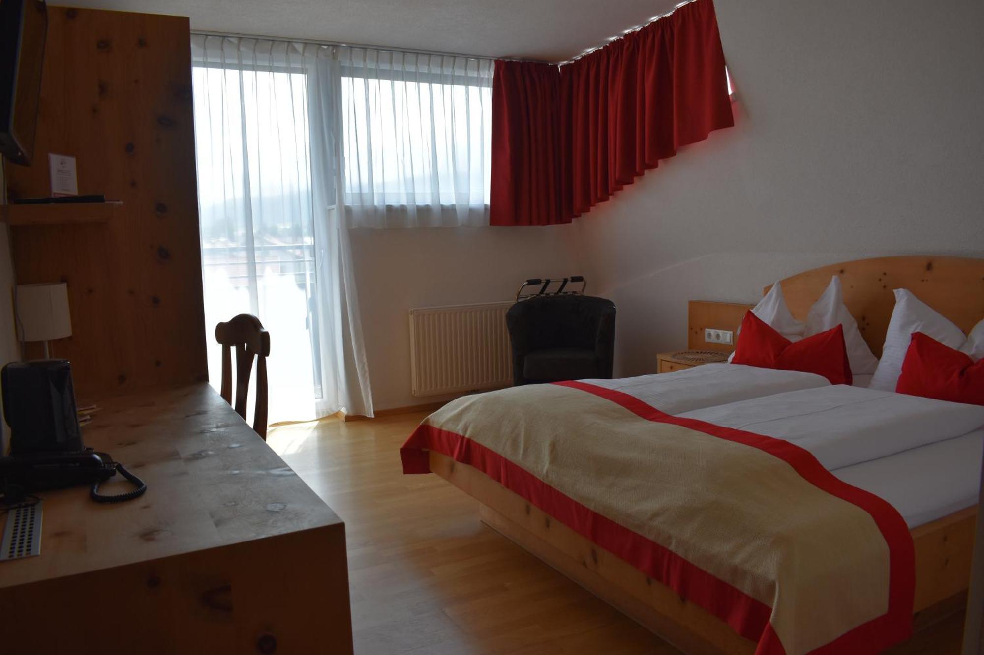 Hotel Kleissl Oberperfuss Kültér fotó