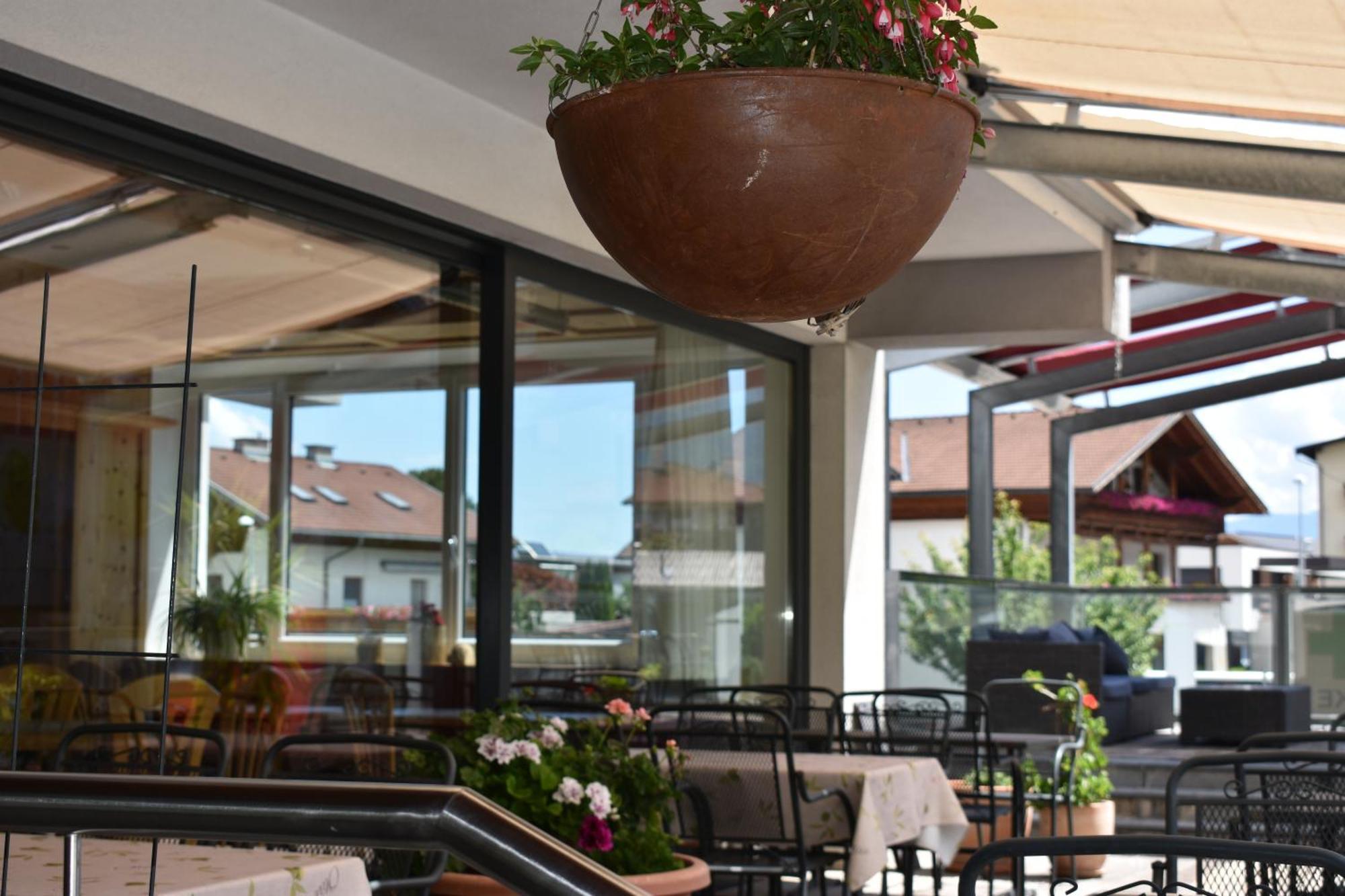 Hotel Kleissl Oberperfuss Kültér fotó
