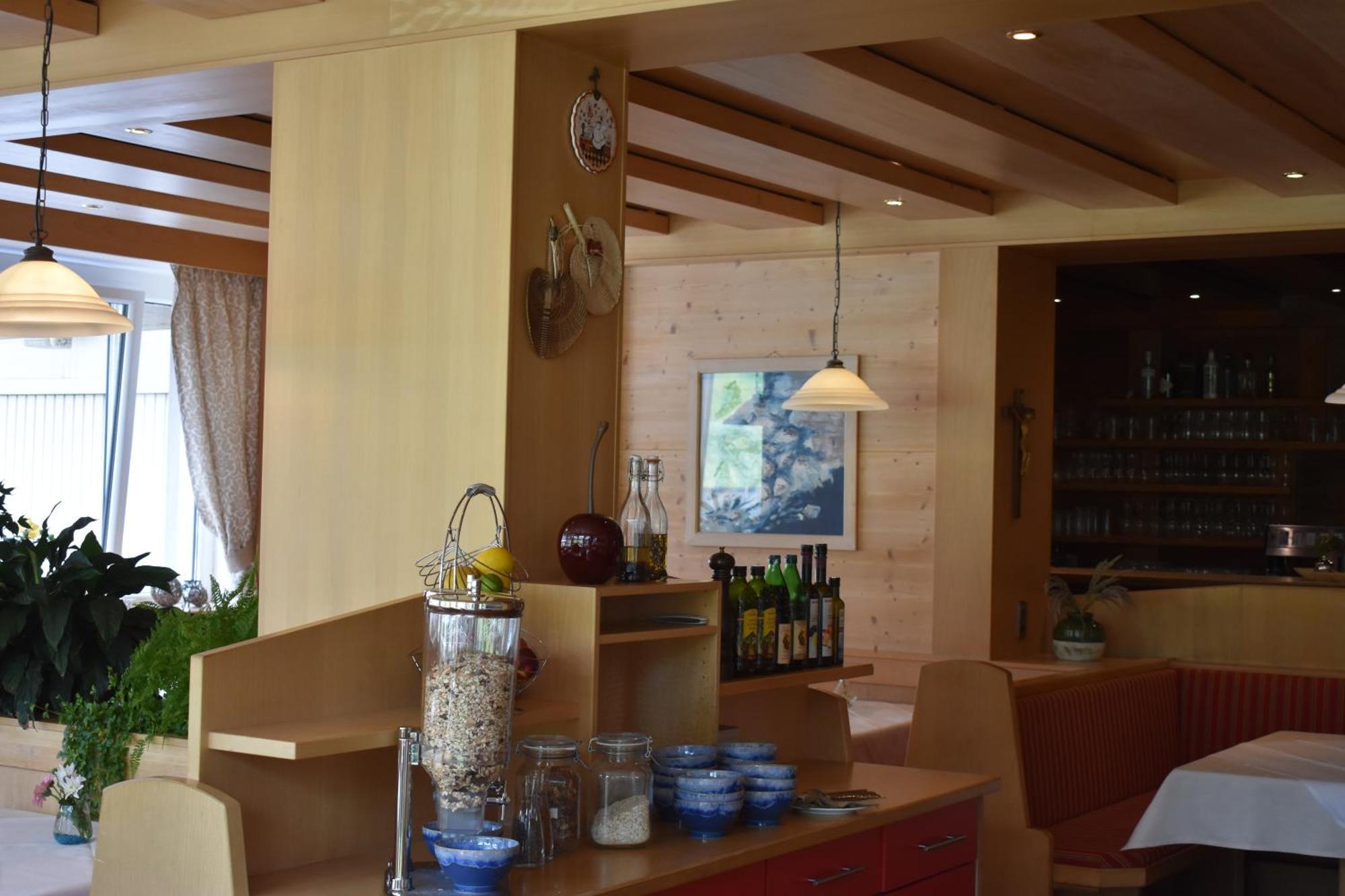 Hotel Kleissl Oberperfuss Kültér fotó