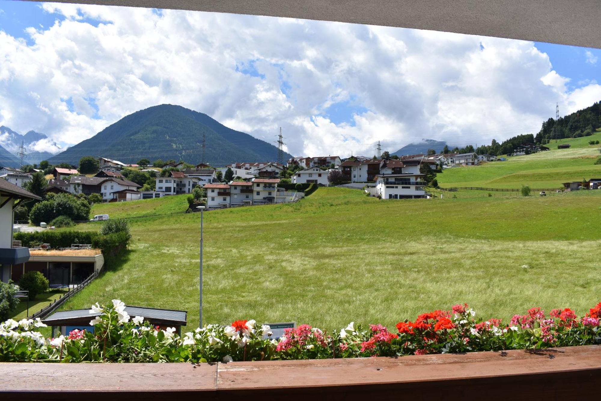 Hotel Kleissl Oberperfuss Kültér fotó